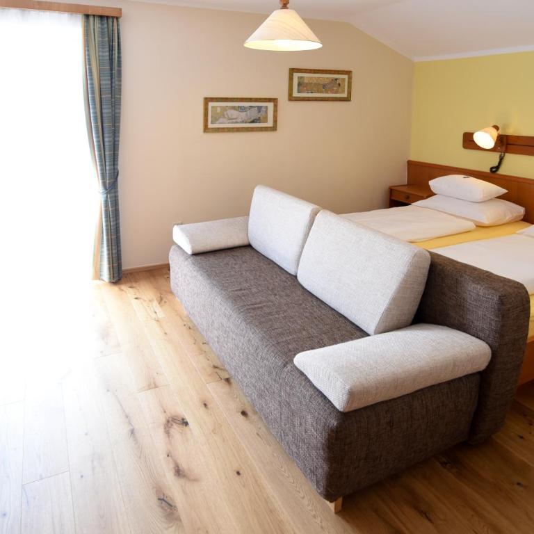 Pension Seiwald in Kötschach Kärnten - Camera Familiare - 1