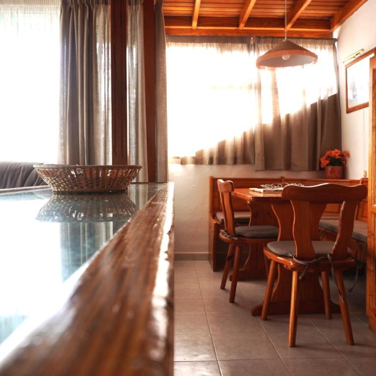 Apartamento Costa, cerca de la playa y comercios. - Apartamento de 2 dormitorios - 3