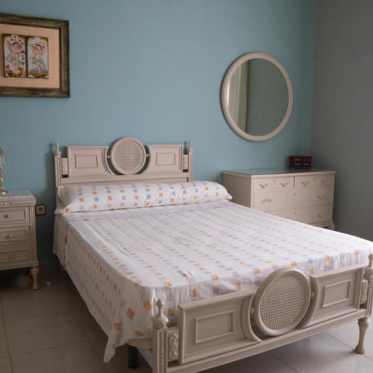 Gran apartamento en el centro Villajoyosa - Vistas al mar, 5 dormitorios y enorme terraza - Apartment - 20
