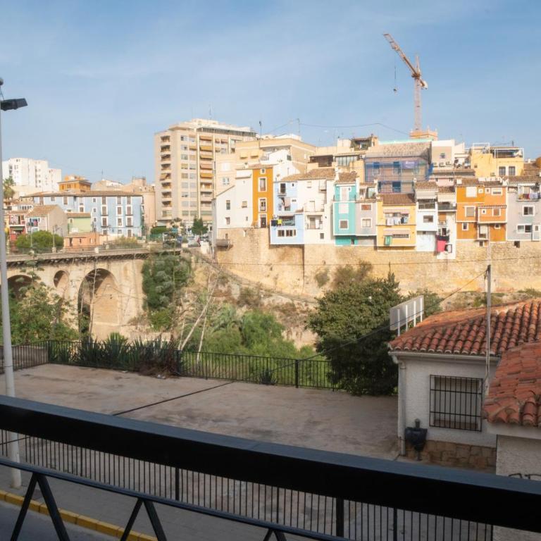 Gran apartamento en el centro Villajoyosa - Vistas al mar, 5 dormitorios y enorme terraza - Apartment - 23