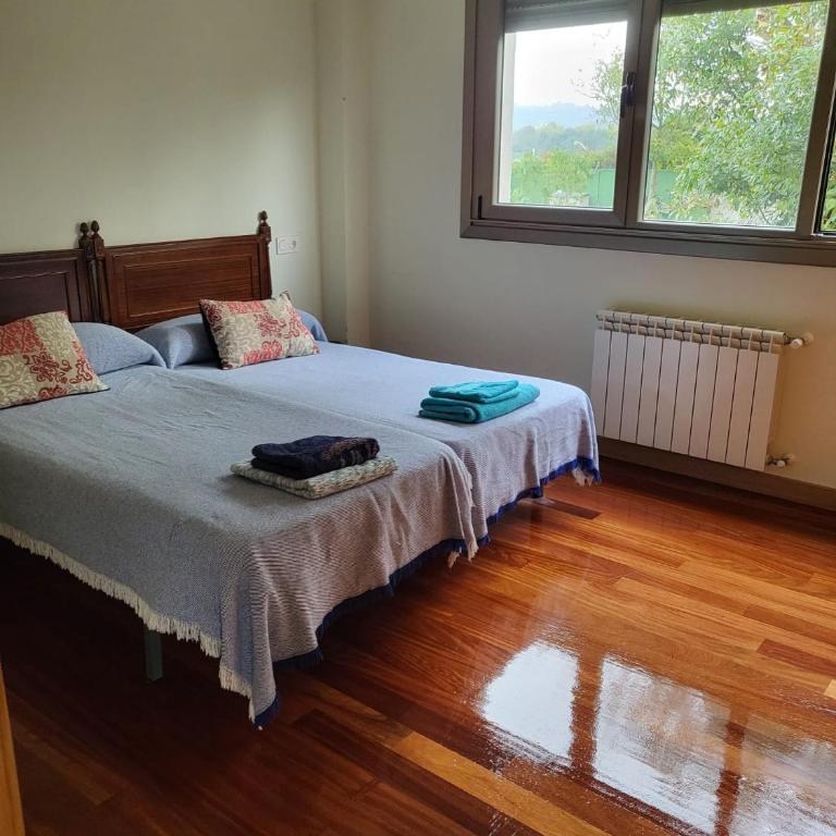 Chalet en Somió con finca independiente - Casa de 5 dormitorios - 6