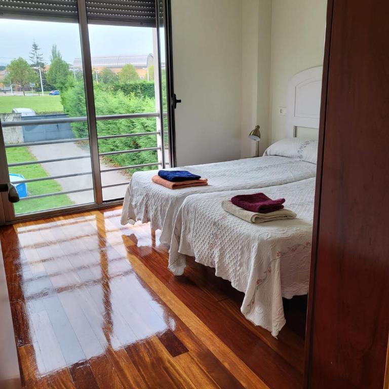 Chalet en Somió con finca independiente - Casa de 5 dormitorios - 9