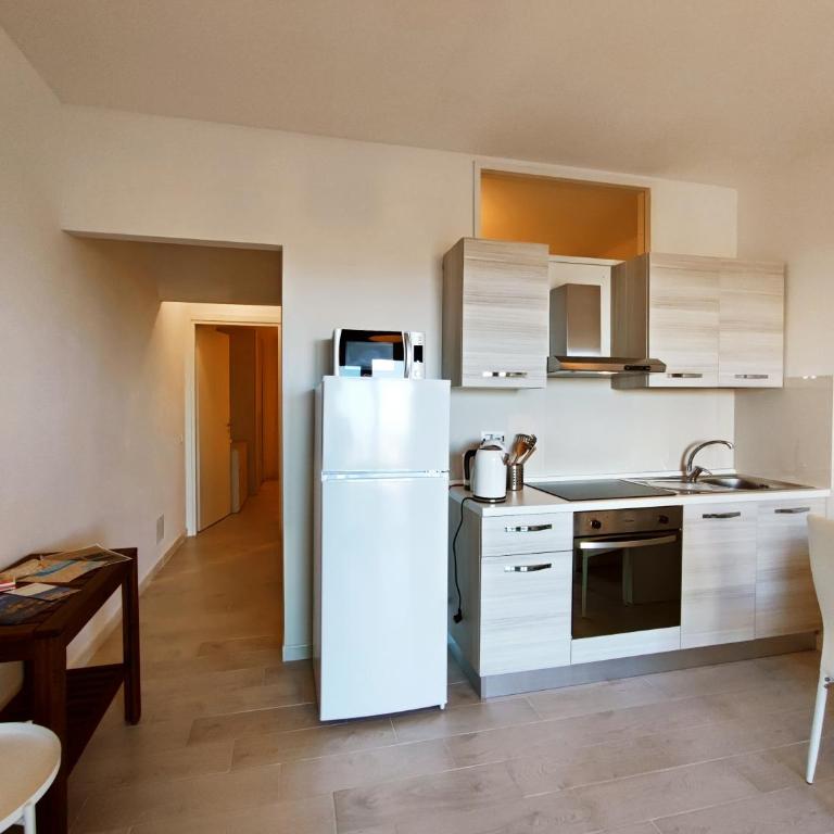 Casa Alexandra - Appartamento con 2 Camere da Letto - 40