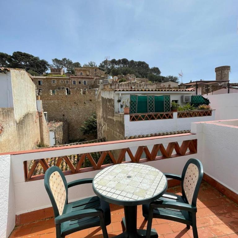 P&R hostals Maria Rosa - Habitación Doble con balcón - 12
