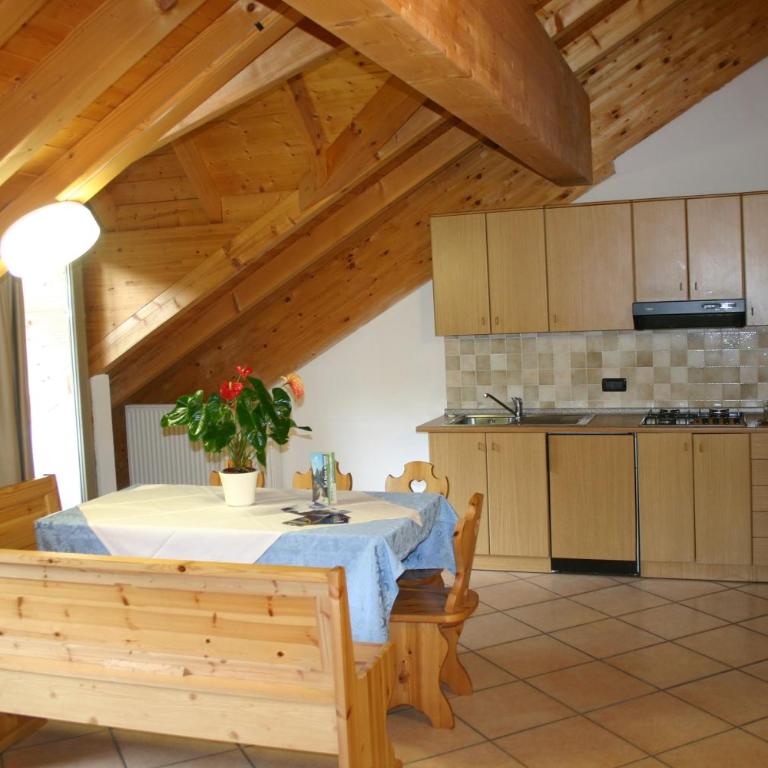 Hotel Orsa Maggiore - Appartamento con 2 Camere da Letto e Vista Montagna (6 Adulti) - 2