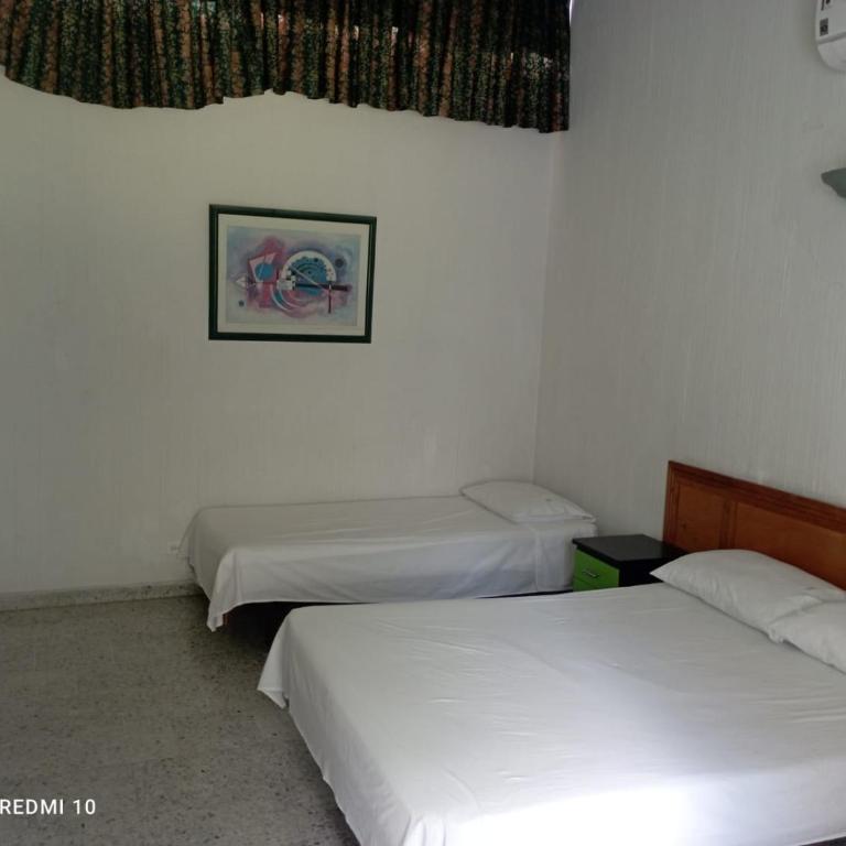 Hotel Albatros - Habitación Doble Económica - 3