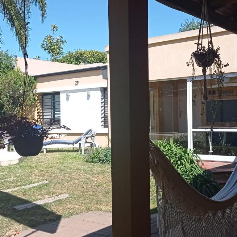 Habitación de huéspedes con entrada independiente - Double Room with Pool View - 9