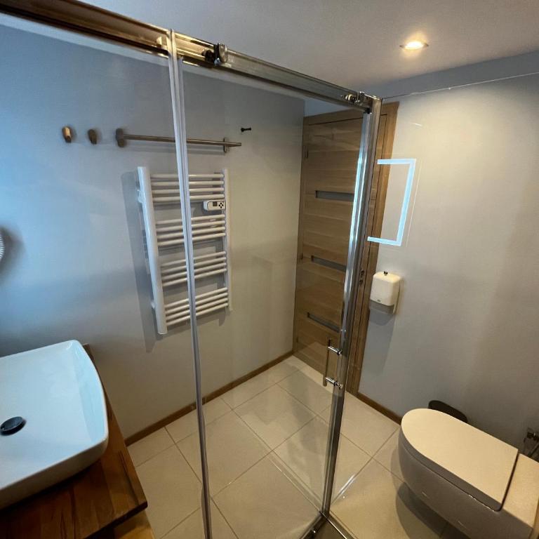 9WAGRAM Hotel Boutique - Chambre Lit King-Size D'Arros - 4
