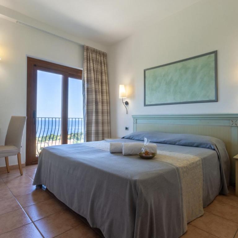 Hotel Brancamaria - Camera Matrimoniale con Vista Mare - 1