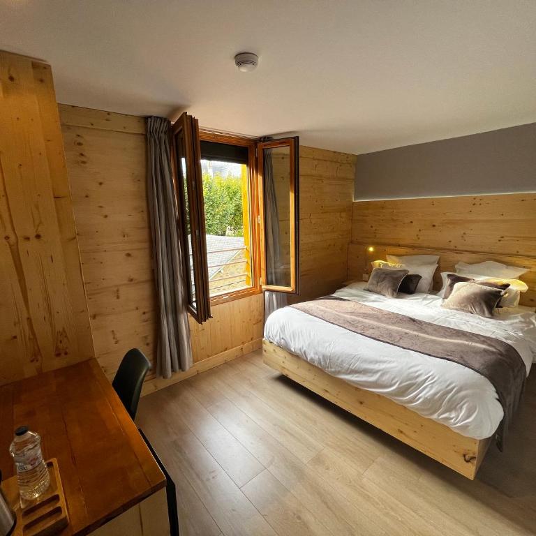 9WAGRAM Hotel Boutique - Chambre Lit Queen-Size Mayotte - 1