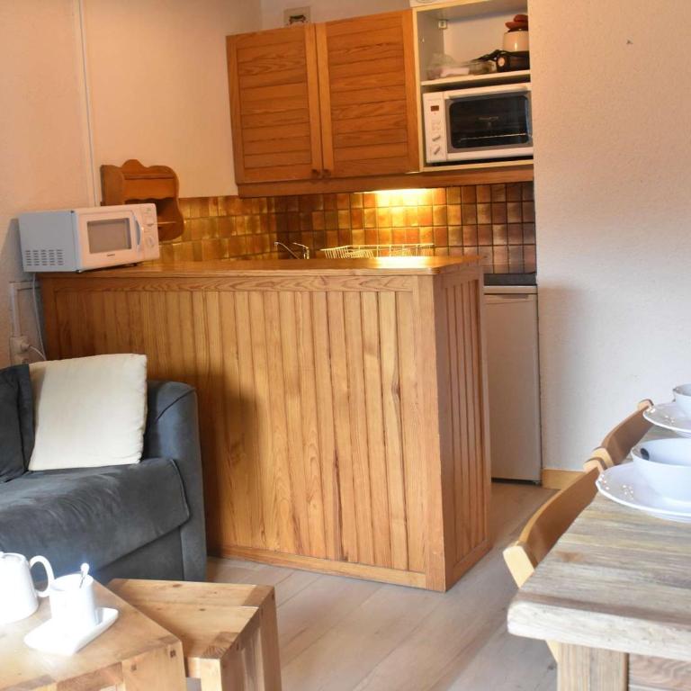 Studio skis aux pieds à Méribel – Centre, commerces à 100m, piscine estivale, ascenseur, casier à skis - Appartement 1 Chambre - 29