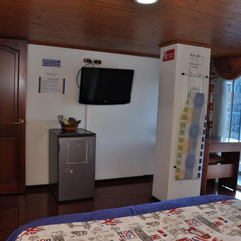 Hotel Suite Imperial - Deluxe Double Room with Balcony - 7