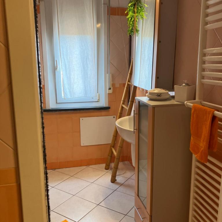 Appartamento incantevole a Parma - Two-Bedroom Apartment - 25