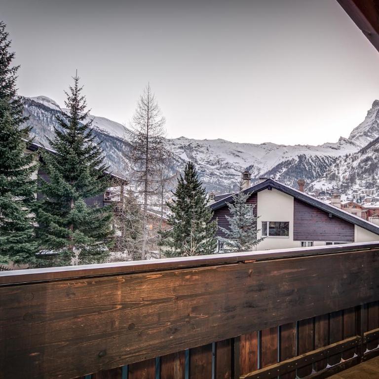 Patricia self-check-in Apartments & Spa Access at Alpen Resort - Penthouse mit 3 Schlafzimmern und Matterhornblick - 3