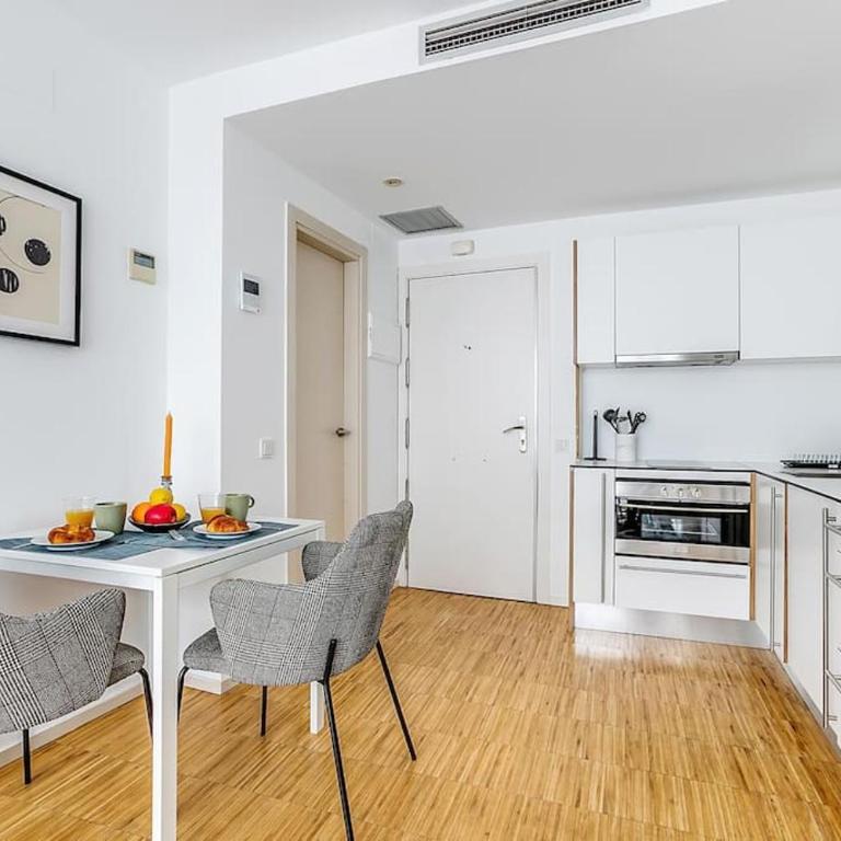 New Heima Gran Vía D - One-Bedroom Apartment - 3