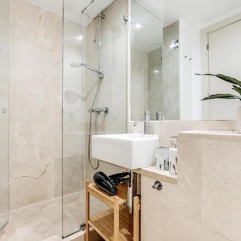 New Heima Gran Vía D - One-Bedroom Apartment - 4