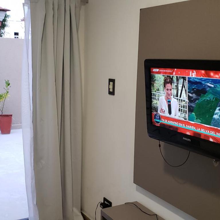 Aparts Temporarios Urquiza - Apartamento con terraza - 14