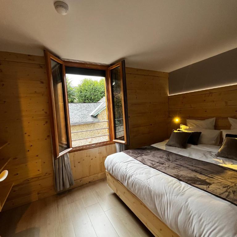 9WAGRAM Hotel Boutique - Chambre Lit Queen-Size Dakar - 1