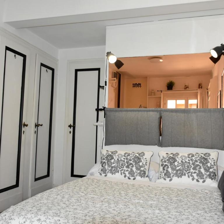 TRINITY'S ROOM - Appartamento con 1 Camera da Letto - 8