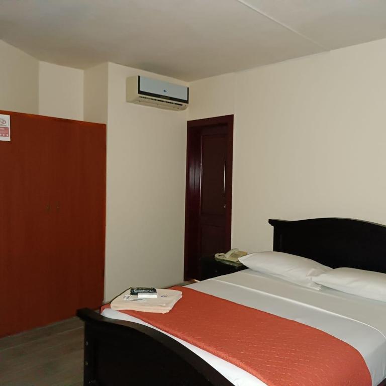 Hotel Quezada Hermanos - Habitación Individual Estándar - 1