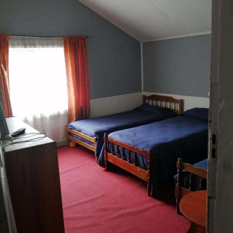 Hostal Papo - Quadruple Room with Shared Bathroom - 2
