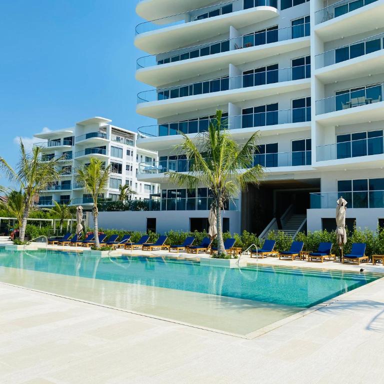 !Condominio de Lujo! Playa + Piscinas + Natural - Apartamento de 2 dormitorios - 74