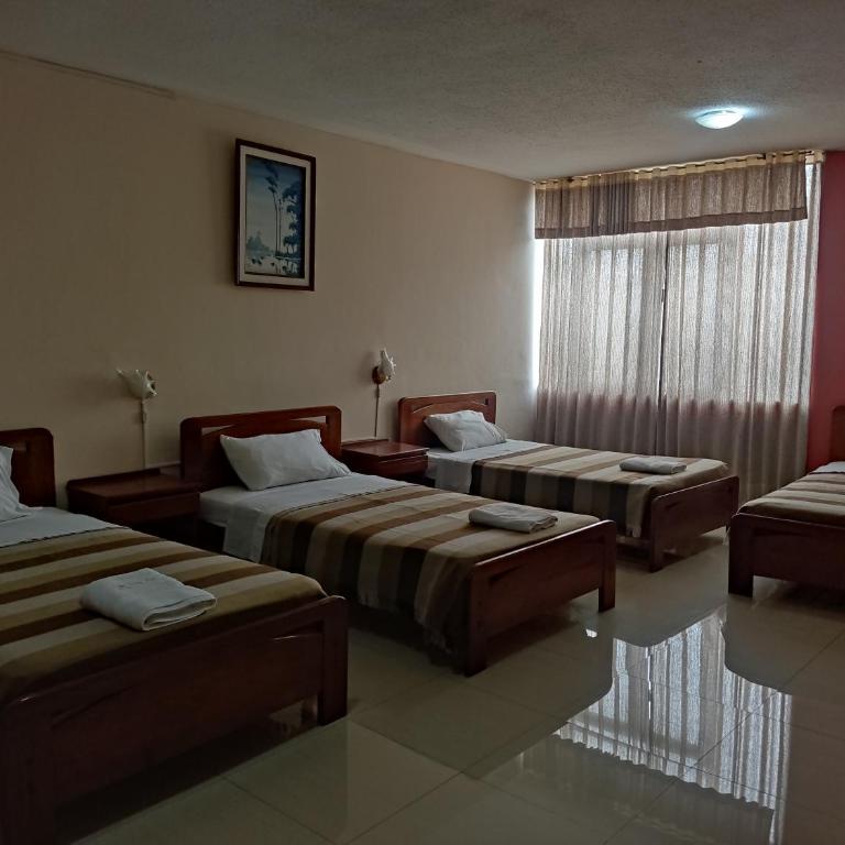 Hotel Diana Real - Habitación Cuádruple Confort - 5