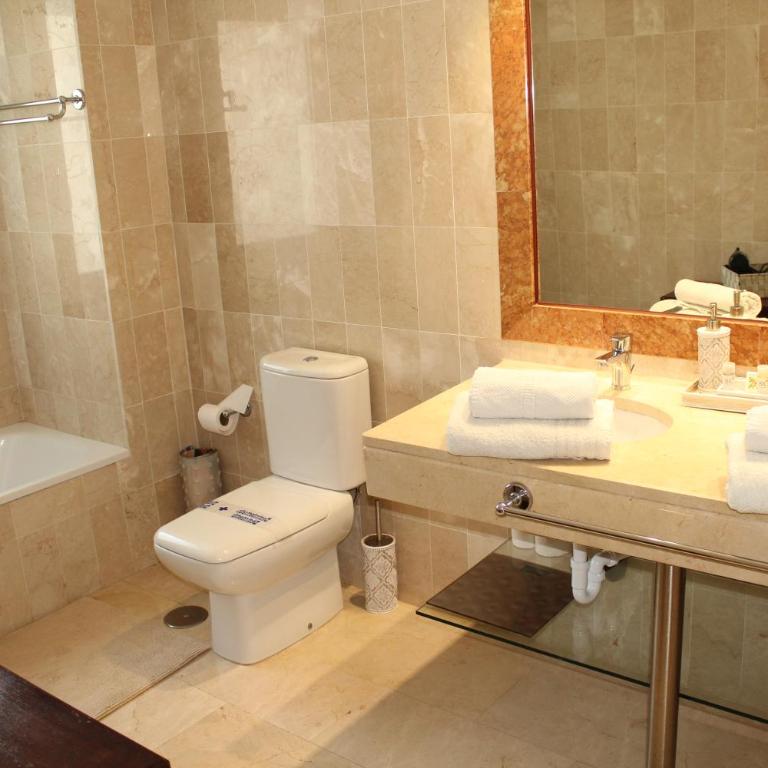Apartment in El Presidente Beach Side New Golden Mile - Apartamento con vistas a la piscina - 15