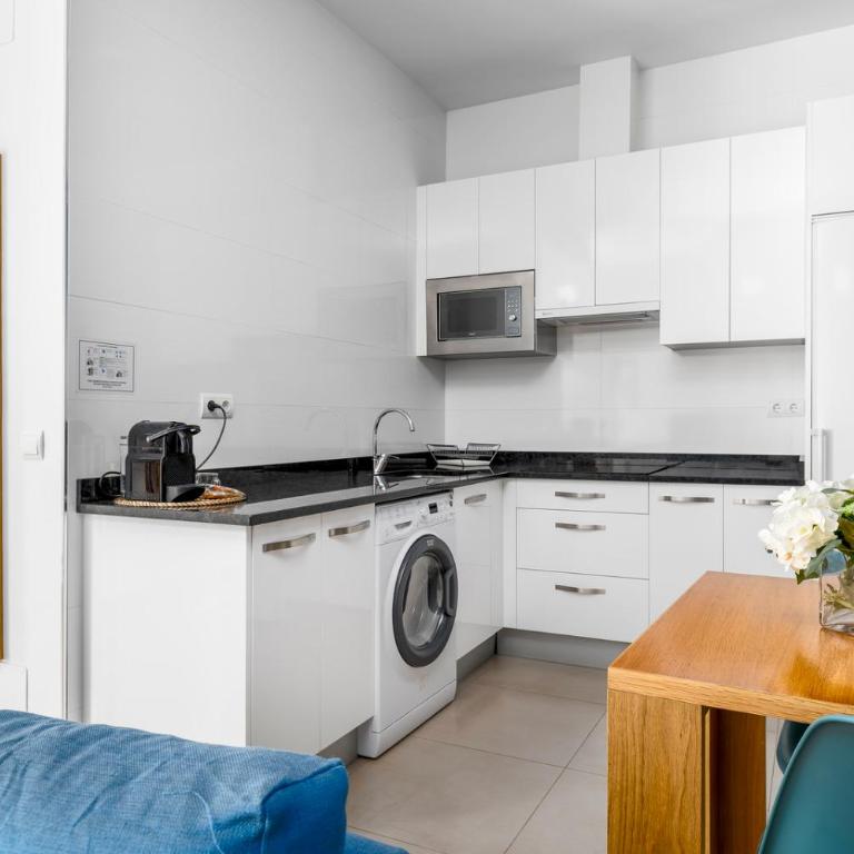 Suites del Pintor by Hoteles con Cultura - Apartamento de 1 dormitorio (2 adultos) - 4