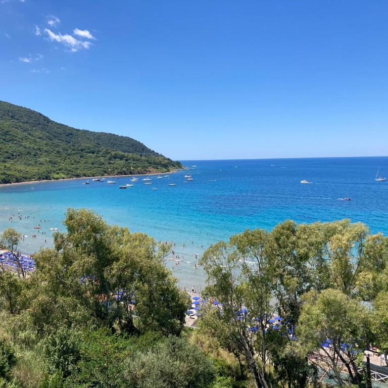Villa Claudia - casa vacanze - Four-Bedroom House - 36