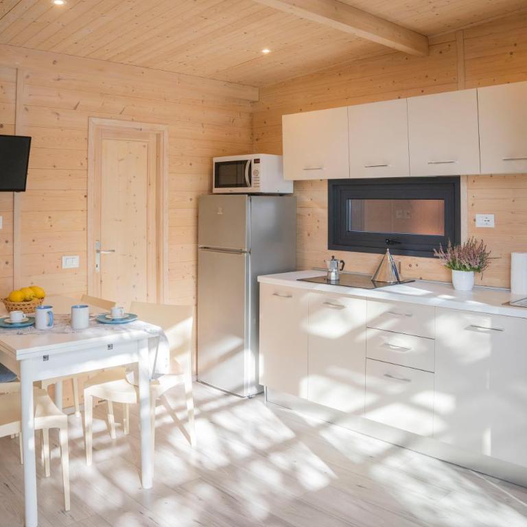 Villaggio Smeraldo - Chalet Superior - 10