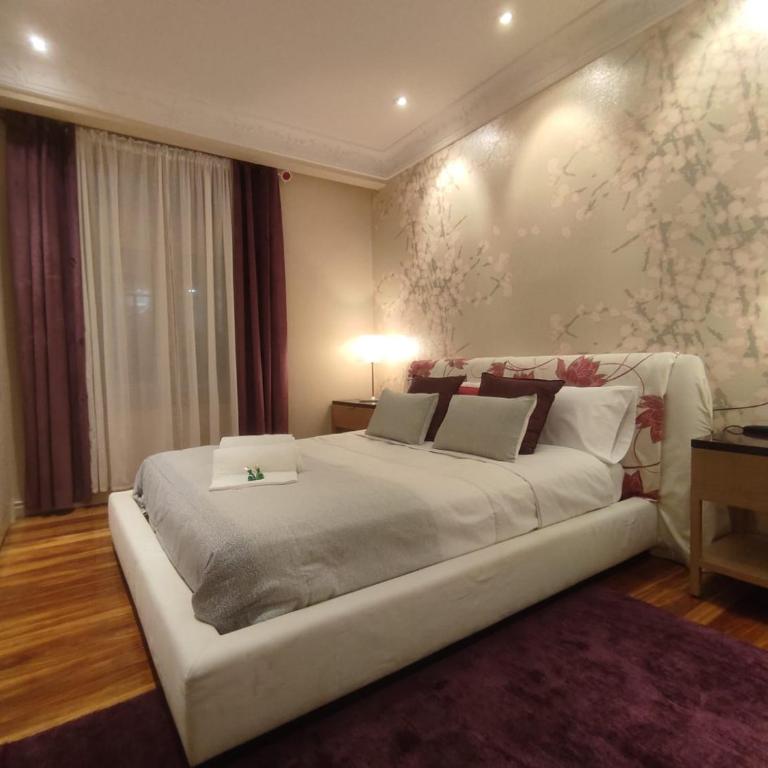 HABITACION EN VIVIENDA GRAN VIA BILBAo - Standard Double Room with Shared Bathroom - 5
