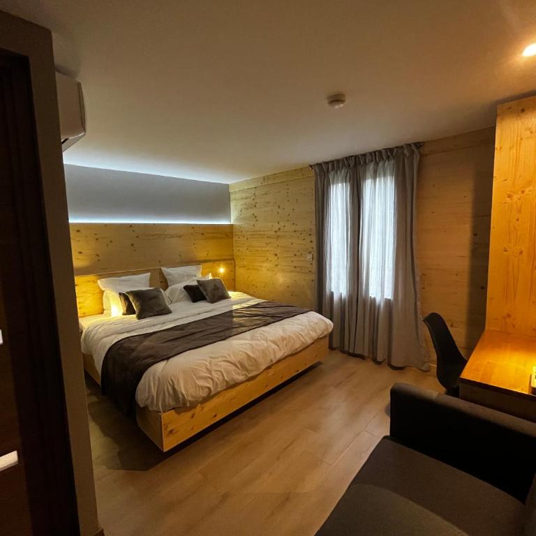 9WAGRAM Hotel Boutique - Chambre Lit King-Size D'Arros - 8