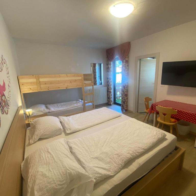 Laimerhof - Habitación Triple con balcón - 16