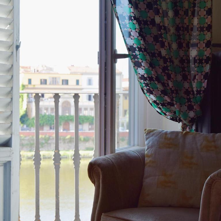 Residenza Vespucci - Camera Luxury Matrimoniale/Doppia con Letti Singoli con Balcone e Vista Fiume - 28