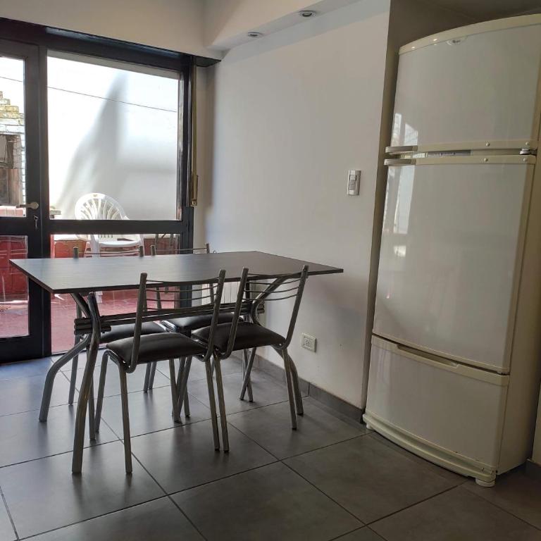 Depto 2 amb- Punta Mogotes- ideal para altos - Apartamento de 1 dormitorio - 6