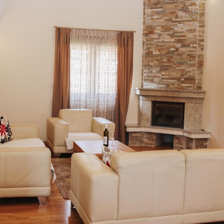 My sweet home Jahorina - Three-Bedroom Apartment - 8