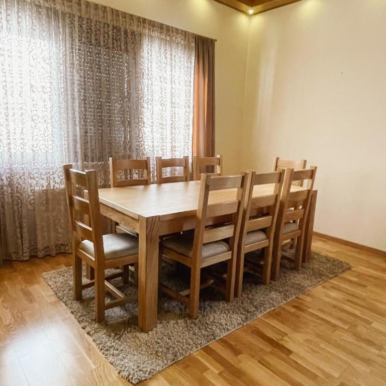 My sweet home Jahorina - Three-Bedroom Apartment - 14