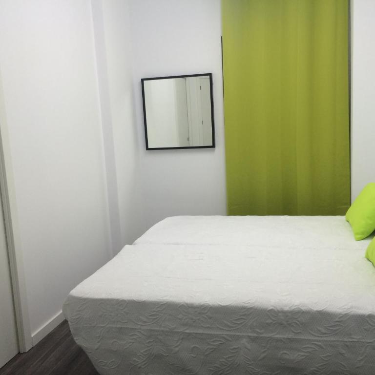 Chameleon Youth Hostel Alicante - Double Room - 2