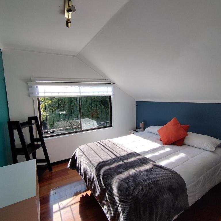 Hostal Casa Lhotse - Twin Room - 1