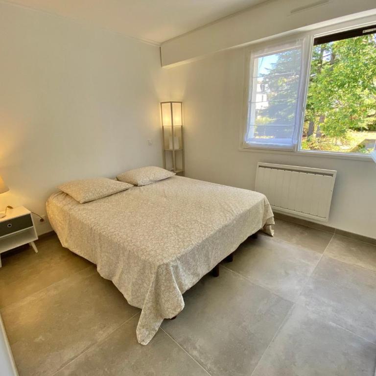T2 Bis moderne, lumineux, parking privatif, Aix-les-Bains - FR-1-555-69 - Apartment - 4