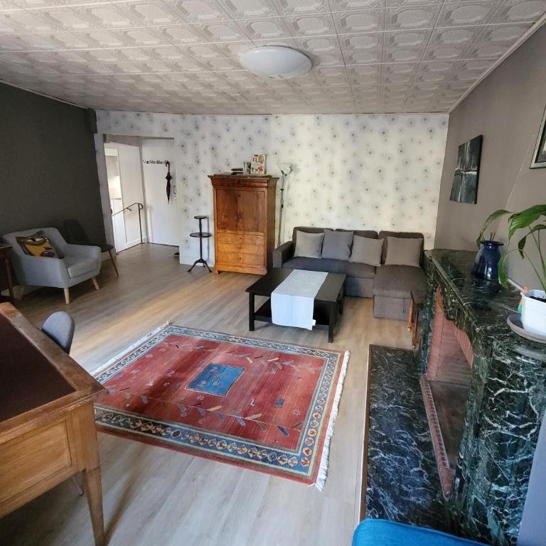 Bel Appartement Bagneres De Luchon Centre - Two-Bedroom Apartment - 11