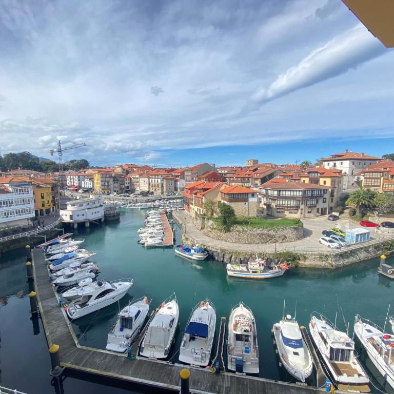 Las Brisas Del Puerto - Three-Bedroom Apartment - 1