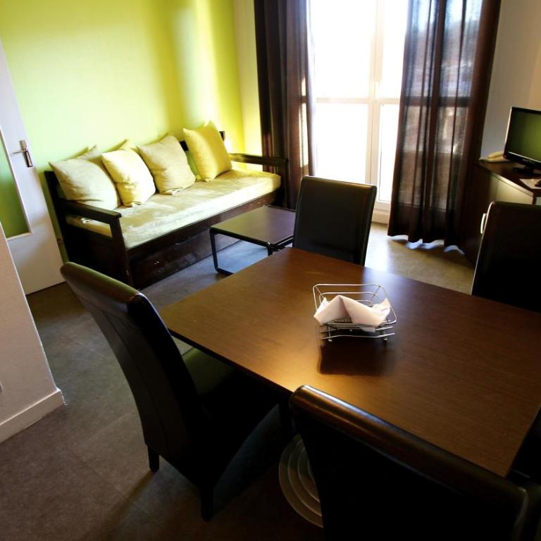 Appart'hotel Les Palatines - Appartement pour 4 Personnes Maximum - 8