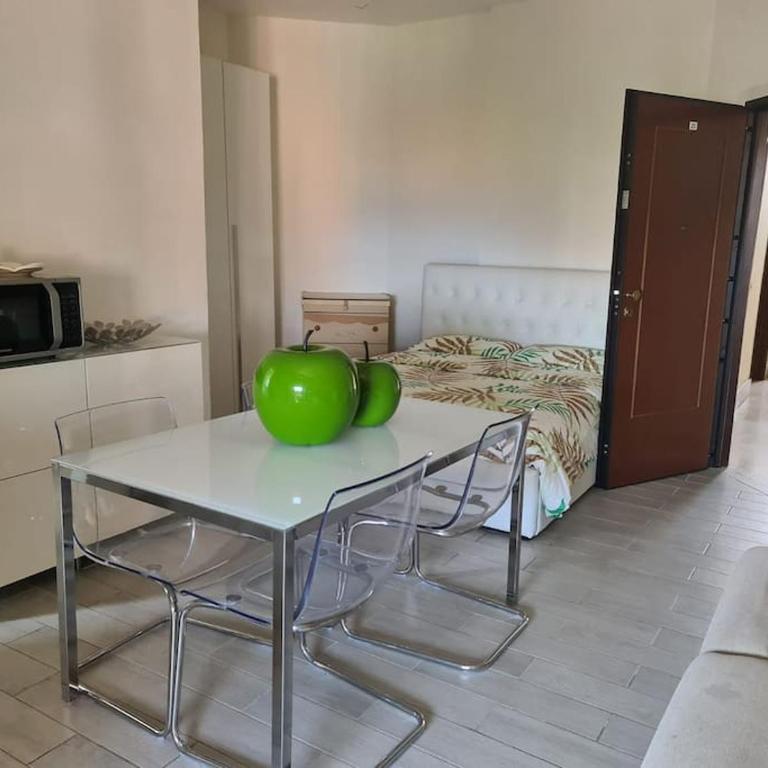 Andora Fronte Mare - Appartamento con 1 Camera da Letto - 1