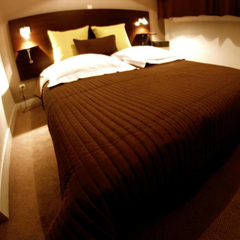 Appart'hotel Les Palatines - Appartement pour 4 Personnes Maximum - 13