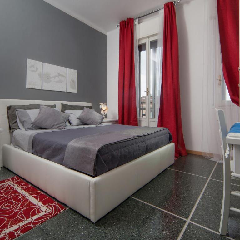 B&B Al Parco Giardini Margherita - Double Room with Private Bathroom #3 - 1