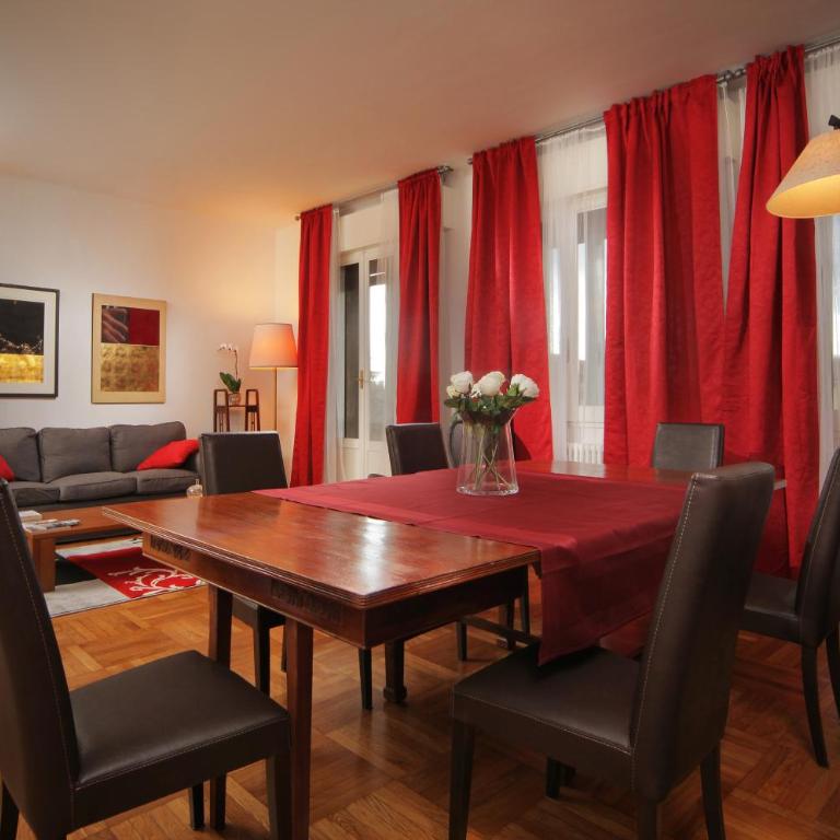 B&B Al Parco Giardini Margherita - Twin Room with Private Bathroom #1 - 1