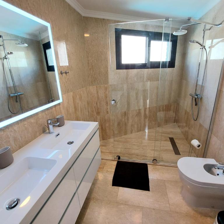 Villa Playa Amadores - Luxury villa with heated pool - Villa - 6