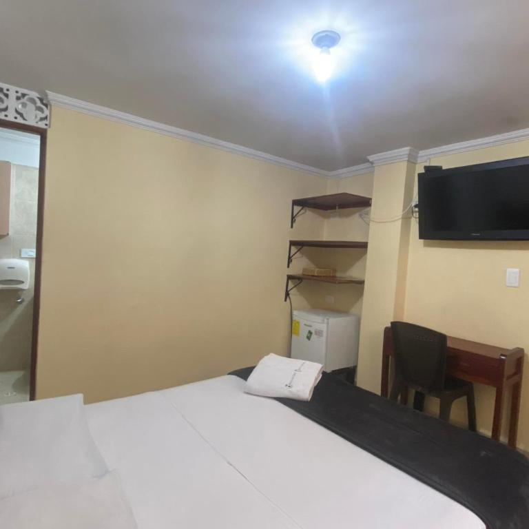 Hotel Caldas Plaza - Standard Single Room - 5